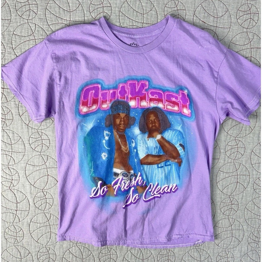 OUTKAST So Fresh So Clean Purple Graphic Shirt / Women's Medium‎ Large